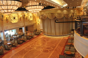 Queen's Lounge